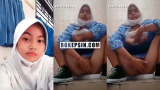 Bokep Viral Tiktok Hijab Bocah SMP Colmek di Toilet Sekolah – Bocil Tiktok Berjilbab Part 1